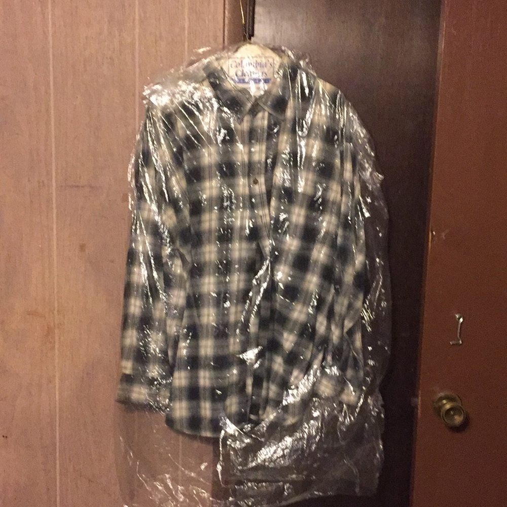 Plaid buttondown shirt